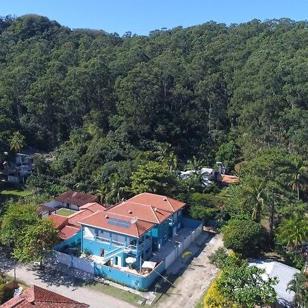 Residencial Aguas De Bare Hotel Sao Sebastiao  Exterior photo